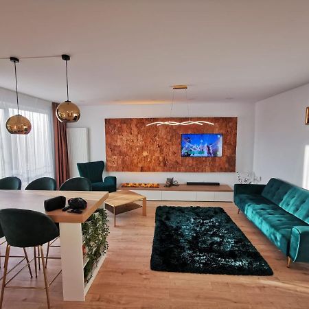 Cliché Luxury Apartment Braşov Exterior foto